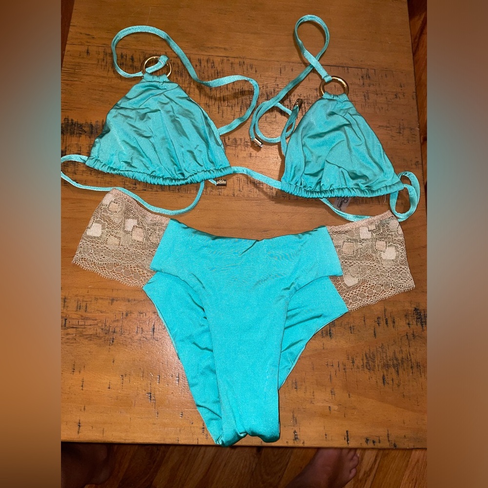Beach bunny cheeky swim